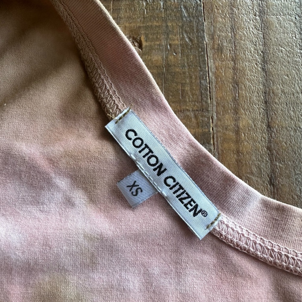 Cotton Citizen Brisbane cropped one shoulder tank - Picture 4 of 4